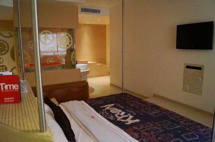 Imagen de la habitación del Hotel Love Kron. Foto 7