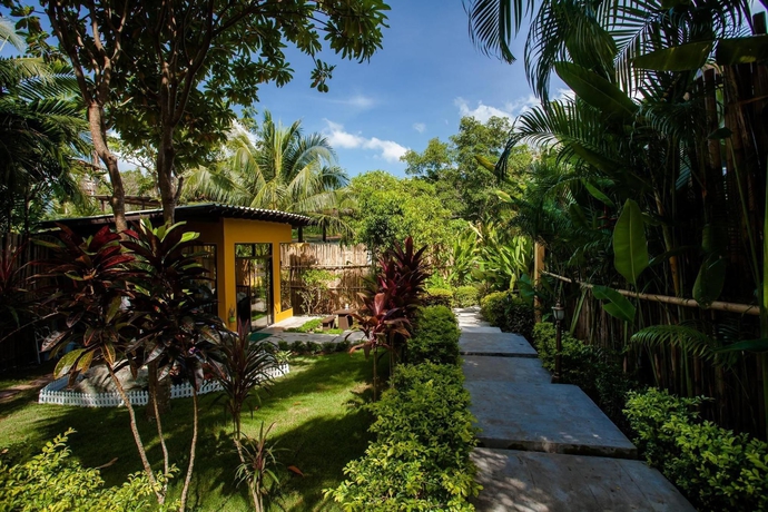 Imagen de los exteriores del Hotel Love Layan. Foto 15