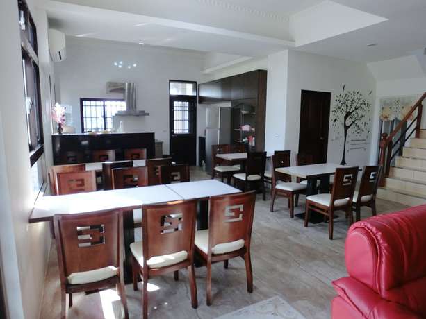 Imagen del bar/restaurante del Hotel Love Play House. Foto 2