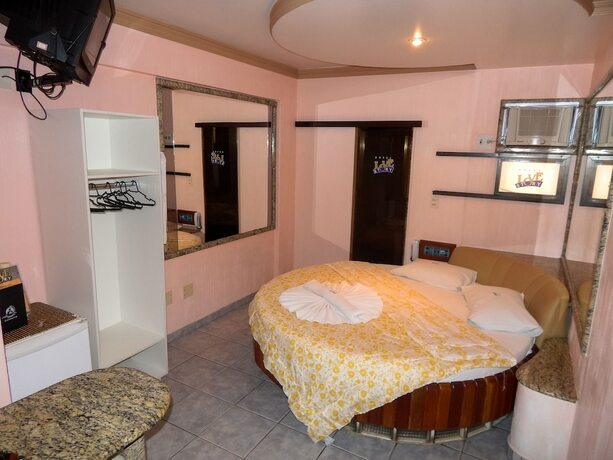Imagen de la habitación del Hotel Love Story. Foto 12