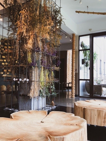 Imagen de los interiores del Hotel Love To Stick Together. Foto 19