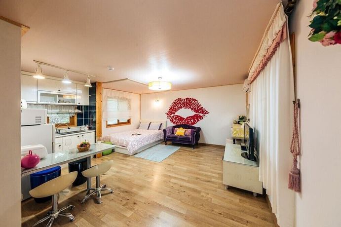 Imagen de la habitación del Hotel Love and story pension. Foto 10