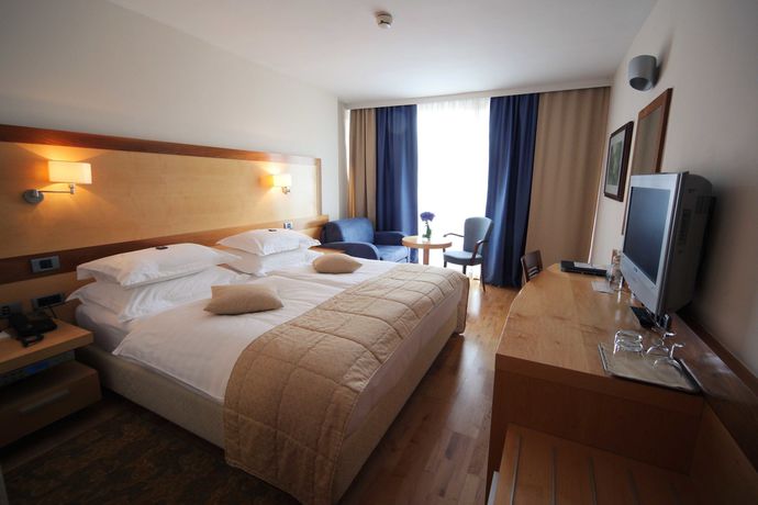 Imagen de la habitación del Hotel Lovec. Foto 16