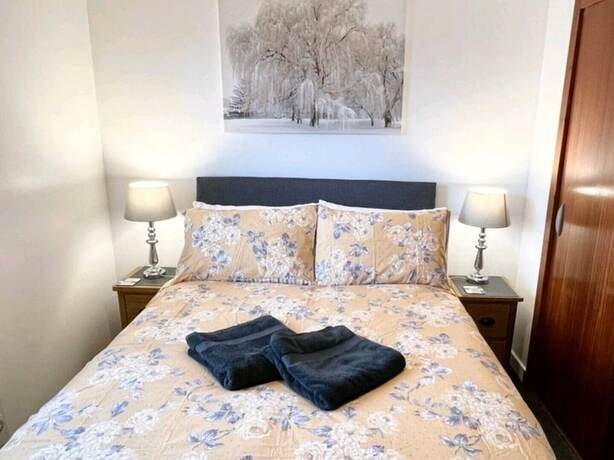 Imagen general del Hotel Lovely 2 bed with free parking. Foto 3