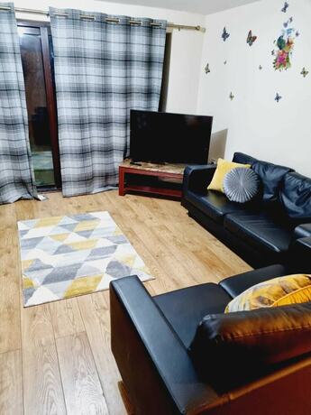 Imagen general del Hotel Lovely 5-bed House in Romford, Greater London. Foto 6