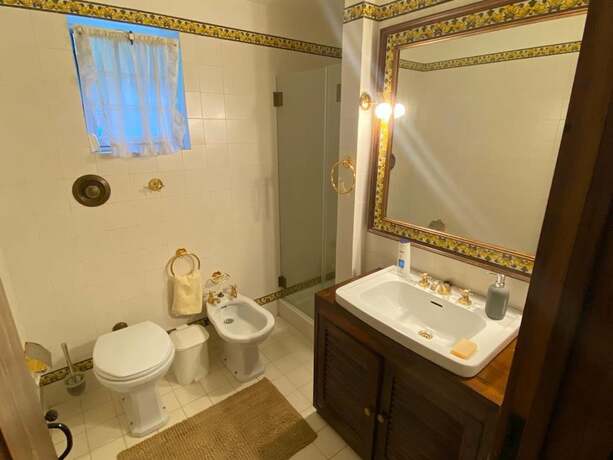 Imagen general del Hotel Lovely 6-bed Cottage in Barcelos - Vila Cova. Foto 2