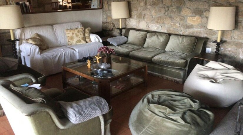 Imagen general del Hotel Lovely 6-bed Cottage in Barcelos - Vila Cova. Foto 14