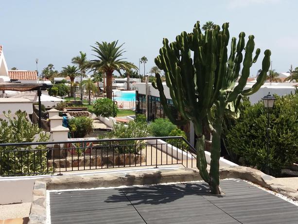 Imagen general del Hotel Lovely Bungalows. Foto 6