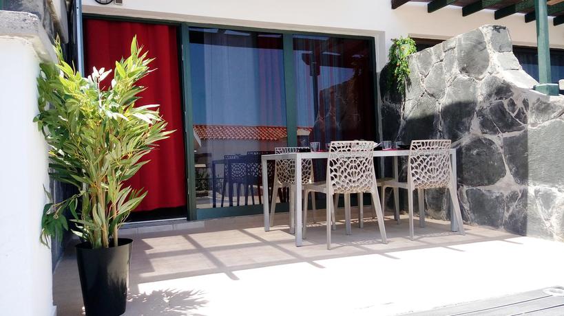 Imagen general del Hotel Lovely Bungalows. Foto 7