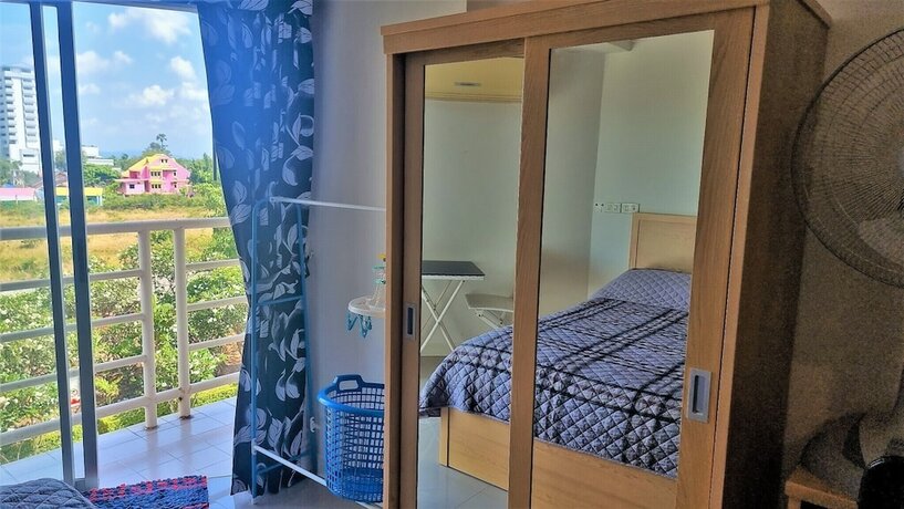 Imagen general del Hotel Lovely Sea View Studio Jomtien Beach. Foto 6