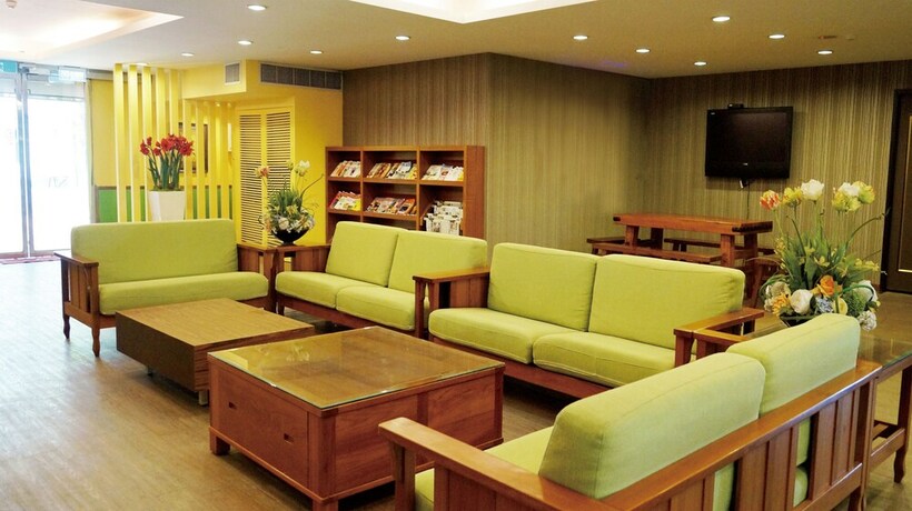 Imagen de los interiores del Hotel Loveme Resort. Foto 23