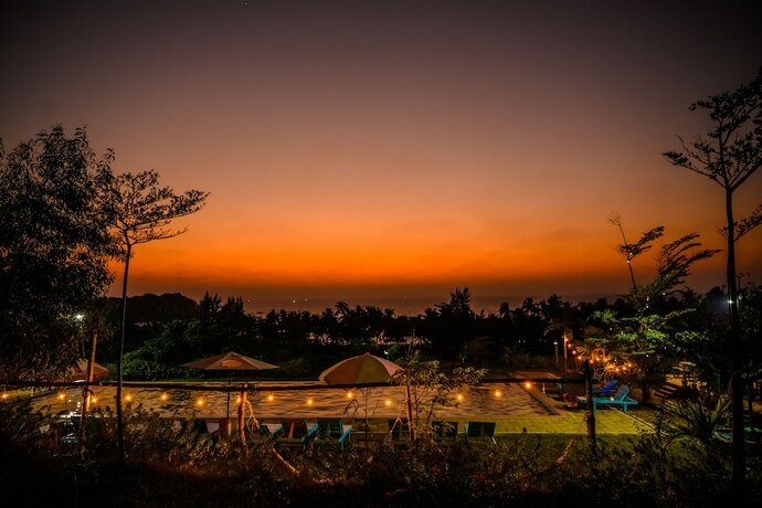 Imagen general del Hotel Lover View Pool Bar and Bungalows. Foto 1