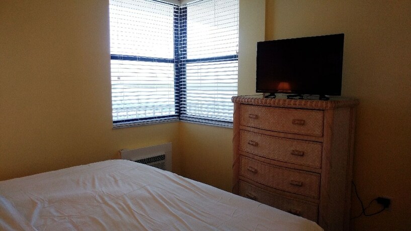 Imagen de la habitación del Hotel Lovers Key Beach Club by Check In Vacation Rentals. Foto 17