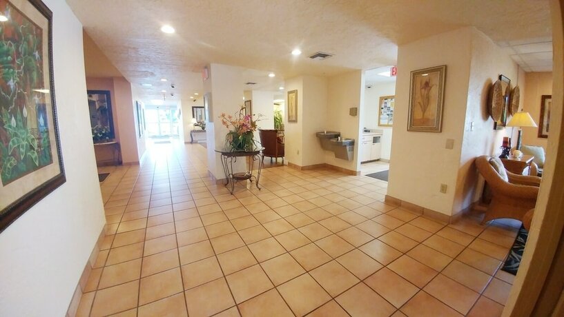 Imagen general del Hotel Lovers Key Beach Club by Check In Vacation Rentals. Foto 11