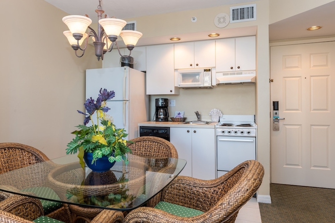 Imagen de la habitación del Hotel Lovers Key Resort. Foto 6