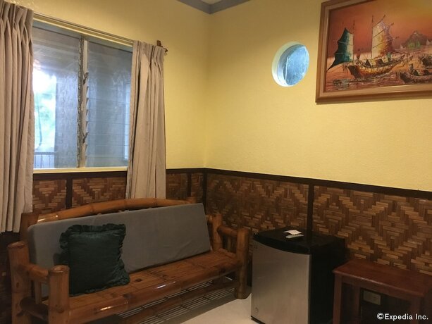 Imagen general del Hotel Love\'s Beach and Dive Resort. Foto 8