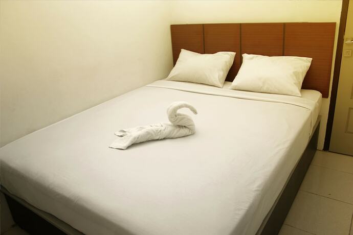 Imagen de la habitación del Hotel Lovetel. Foto 17