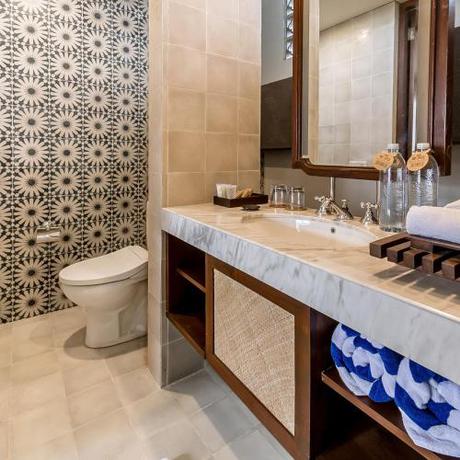 Imagen de la habitación del Hotel Lovina Beach Club and Resort. Foto 6