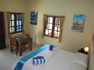 Imagen general del Hotel Lovina Oasis. Foto 8