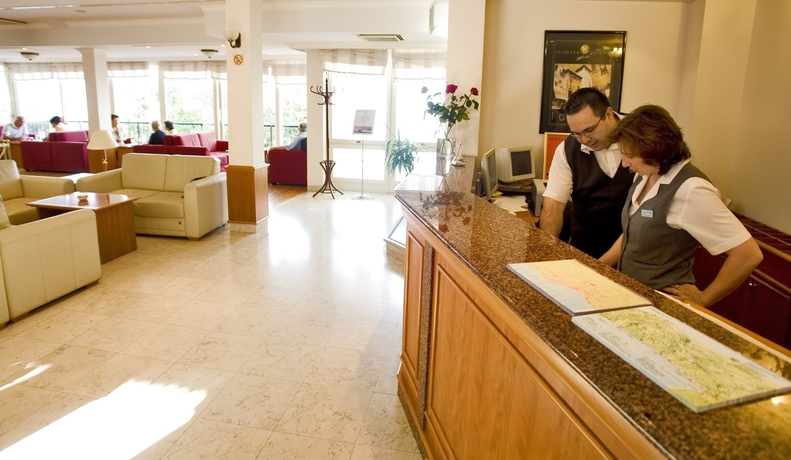 Imagen de los interiores del Hotel Lovran. Foto 14