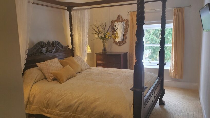 Imagen general del Hotel Lowbyer Manor Country House. Foto 13