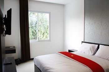 Imagen de los interiores del Hotel Lowcost Bed and Breakfast. Foto 16