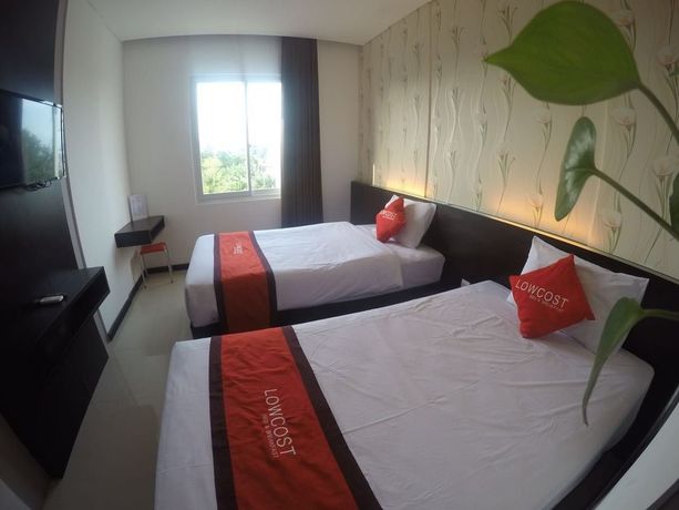 Imagen de la habitación del Hotel Lowcost Bed and Breakfast. Foto 14