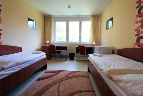Imagen de la habitación del Hotel Lowcost Ostrava. Foto 12