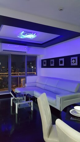 Imagen general del Hotel Lower Penthouse Unit In Acqua Residences. Foto 15