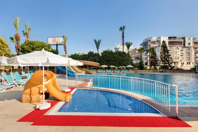 Imagen general del Hotel Loxia Comfort Beach Alanya. Foto 5