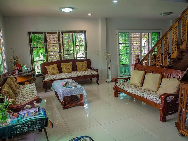 Imagen de los interiores del Hotel Loy Manee House. Foto 14