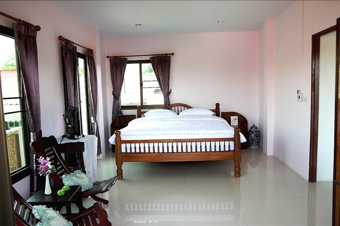 Imagen de la habitación del Hotel Loy Manee House. Foto 10