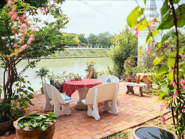 Imagen del bar/restaurante del Hotel Loy Manee House. Foto 5