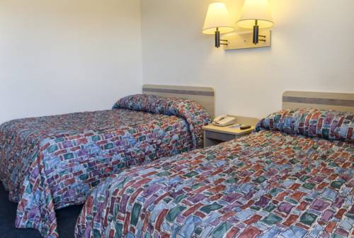 Imagen de la habitación del Hotel Loyalty Inn. Foto 4