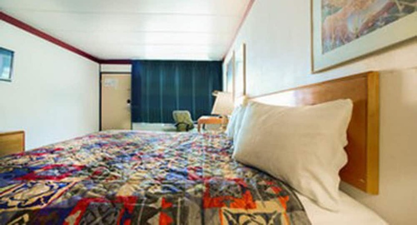 Imagen general del Hotel Loyalty Inn Maryville. Foto 12