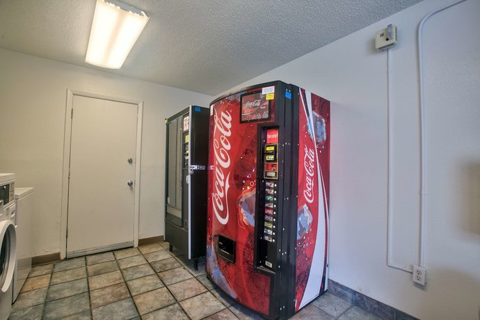 Imagen de los interiores del Hotel Loyalty Inn Tallahassee. Foto 18