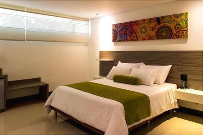 Imagen de la habitación del Hotel Loyds. Foto 11