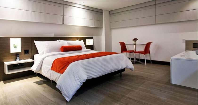 Imagen de la habitación del Hotel Loyds. Foto 12