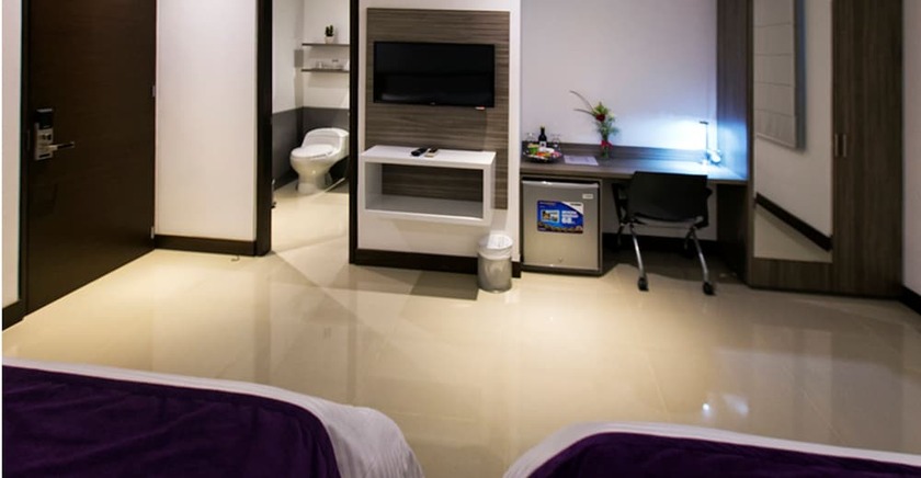 Imagen de la habitación del Hotel Loyds. Foto 23