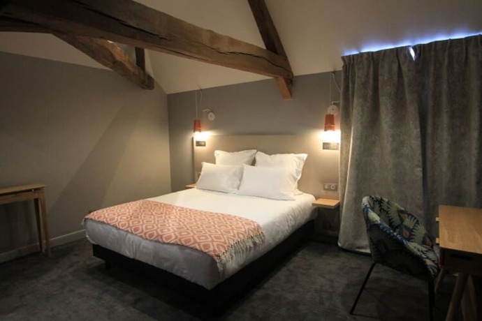 Imagen de la habitación del Hotel Loysel le Gaucher. Foto 14