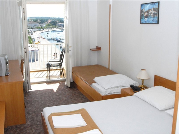 Imagen general del Hotel Loza, Novalja. Foto 9
