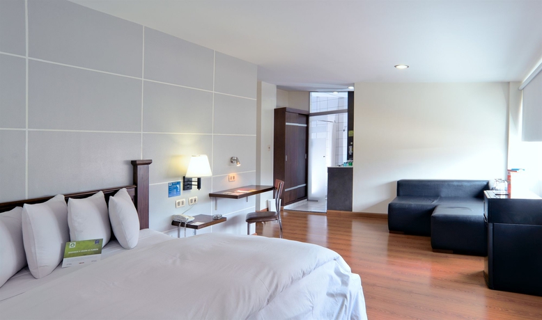 Imagen de la habitación del Hotel Lp Columbus. Foto 8