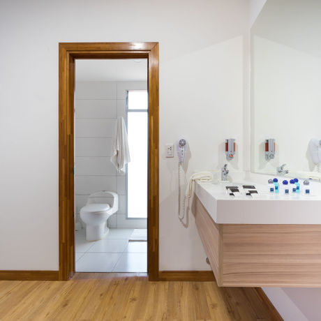 Imagen de los interiores del Hotel Lp Equipetrol. Foto 13