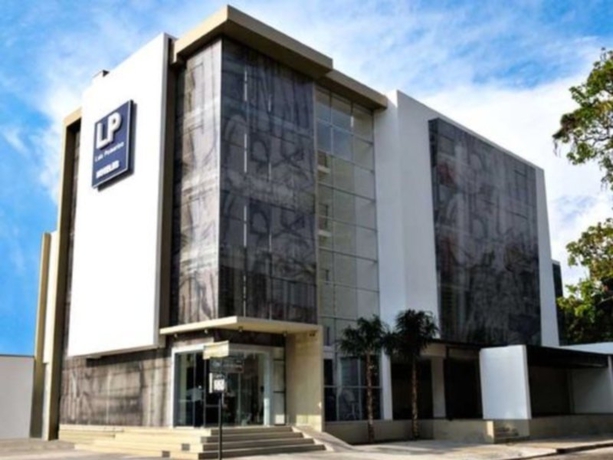 Imagen general del Hotel Lp Santa Cruz Centro. Foto 4