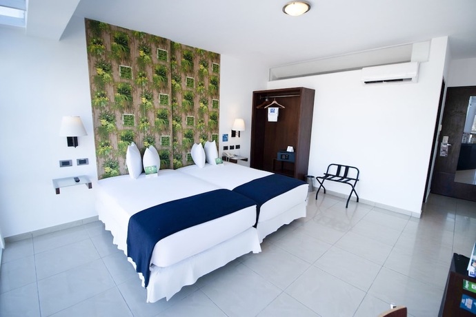 Imagen de la habitación del Hotel Lp Santa Cruz Centro. Foto 3