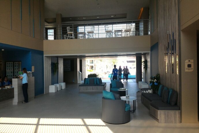Imagen de los interiores del Hotel Lpn Beach Cha-am. Foto 13
