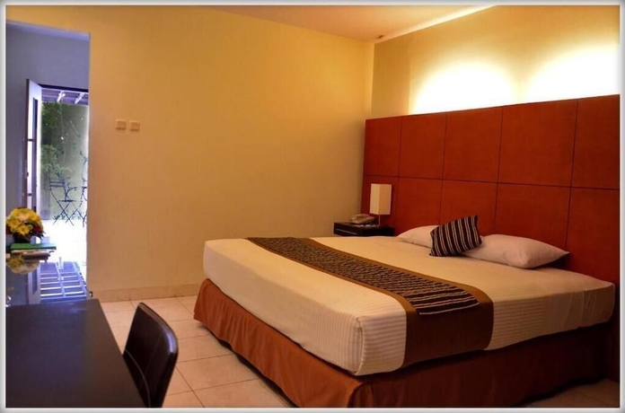 Imagen de la habitación del Hotel Lpp Convention Yogyakarta. Foto 8