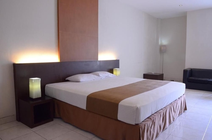 Imagen de la habitación del Hotel Lpp Convention Yogyakarta. Foto 12