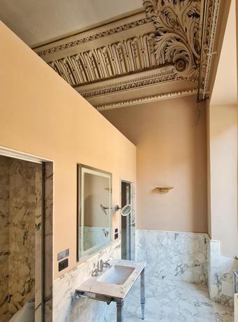 Imagen de la habitación del Hotel L’Orologio Roma. Foto 6