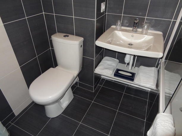 Imagen general del Hotel L&rsquo;ortega Rennes A&eacute;roport. Foto 3